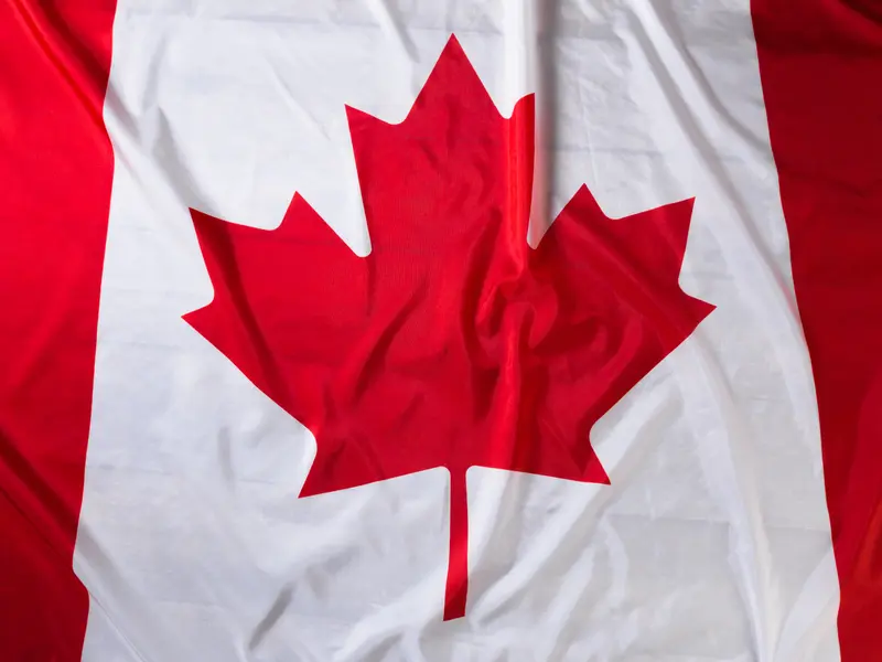 wavy-canadian-flag